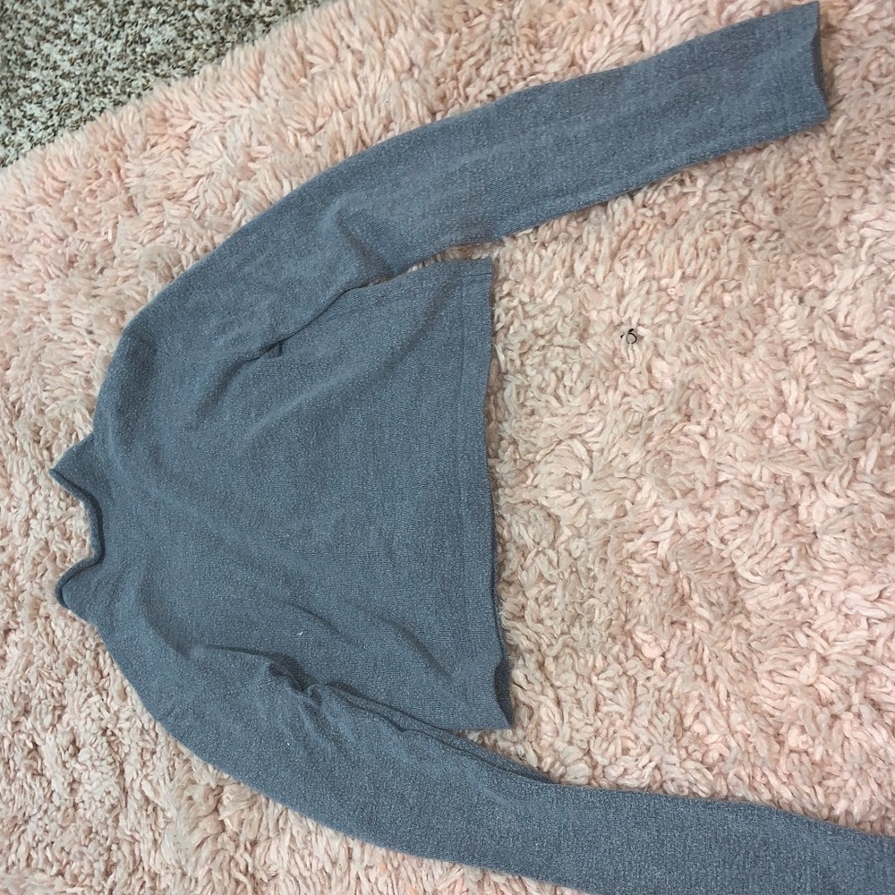 Long sleeve turtle neck